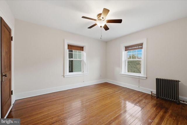 329 N MILDRED ST, Charles Town, WV 25414