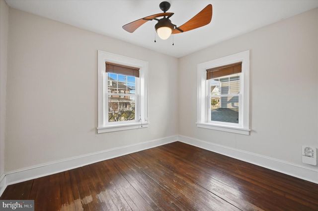 329 N MILDRED ST, Charles Town, WV 25414