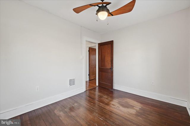 329 N MILDRED ST, Charles Town, WV 25414