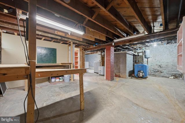 329 N MILDRED ST, Charles Town, WV 25414