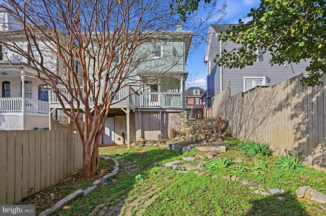 329 N MILDRED ST, Charles Town, WV 25414