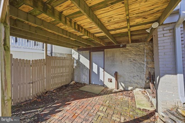 329 N MILDRED ST, Charles Town, WV 25414