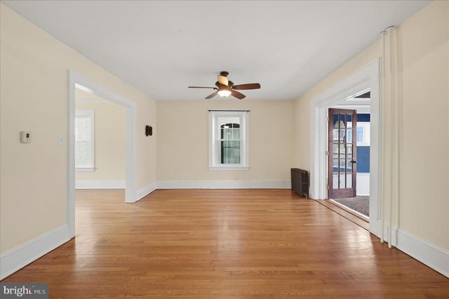 329 N MILDRED ST, Charles Town, WV 25414