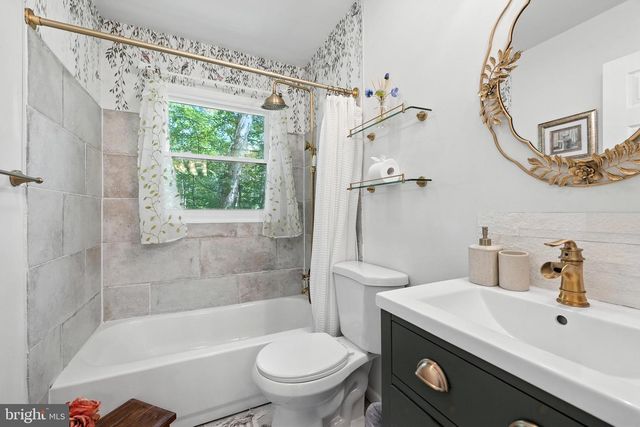 268 VAUGHT DR, Front Royal, VA 22630