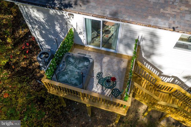 268 VAUGHT DR, Front Royal, VA 22630