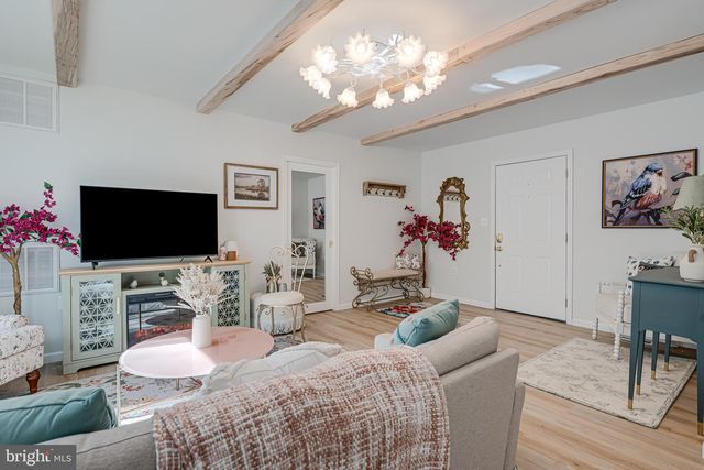 268 VAUGHT DR, Front Royal, VA 22630