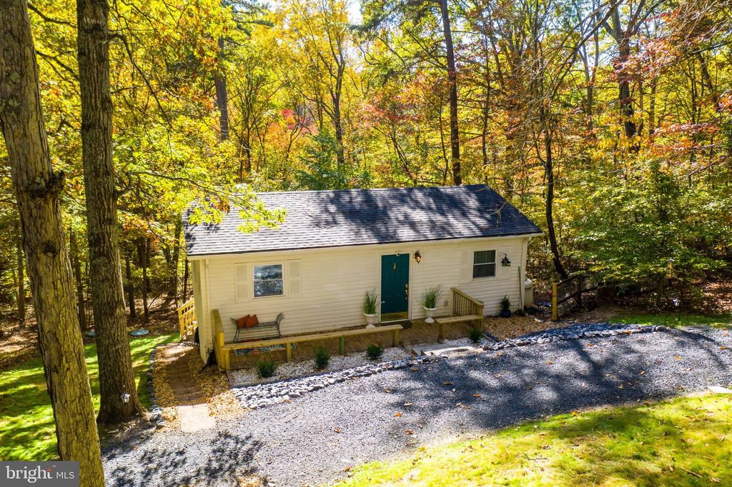 Image 1 of property listing at 268 VAUGHT DR, Front Royal, VA 22630