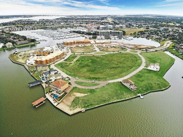 2457 Beacon Circle, League City, TX 77573