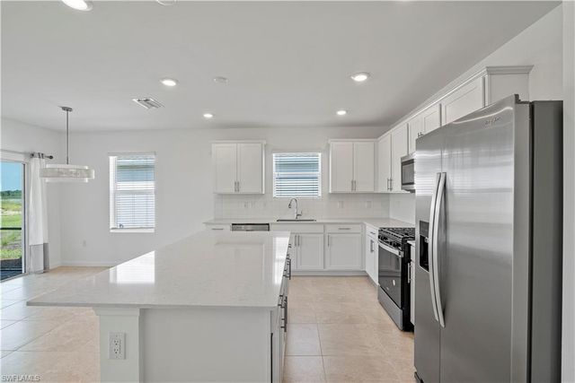 42425 Cascade DR, Babcock Ranch, FL 33982