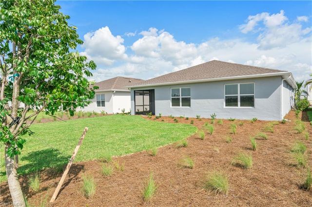 42425 Cascade DR, Babcock Ranch, FL 33982