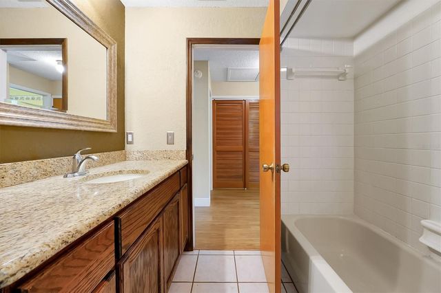 1013 GAMMAGE POINT, Oviedo, FL 32765