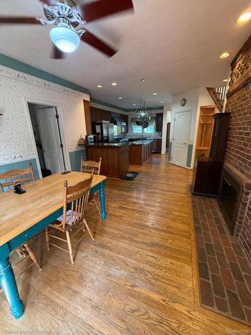 1522 High Hollow Drive, Ann Arbor, MI 48103