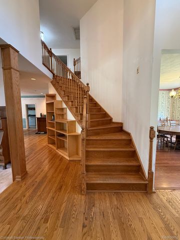 1522 High Hollow Drive, Ann Arbor, MI 48103