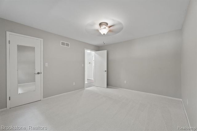 775 E Fox Hills Drive, Bloomfield Hills, MI 48304