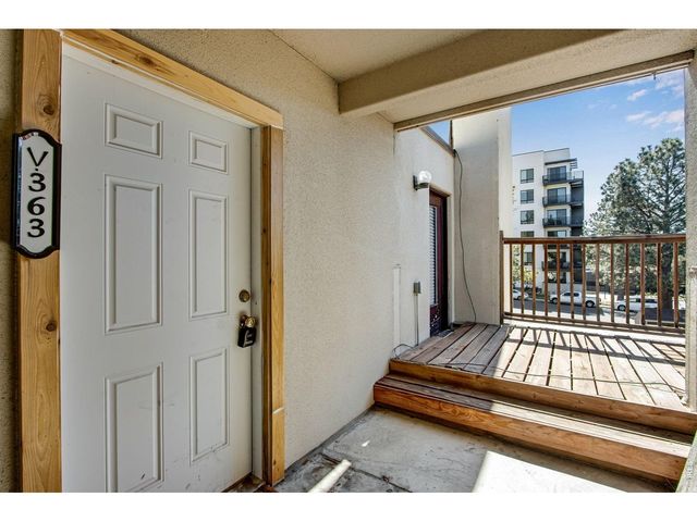 9725 E Harvard Ave V-363, Denver, CO 80231