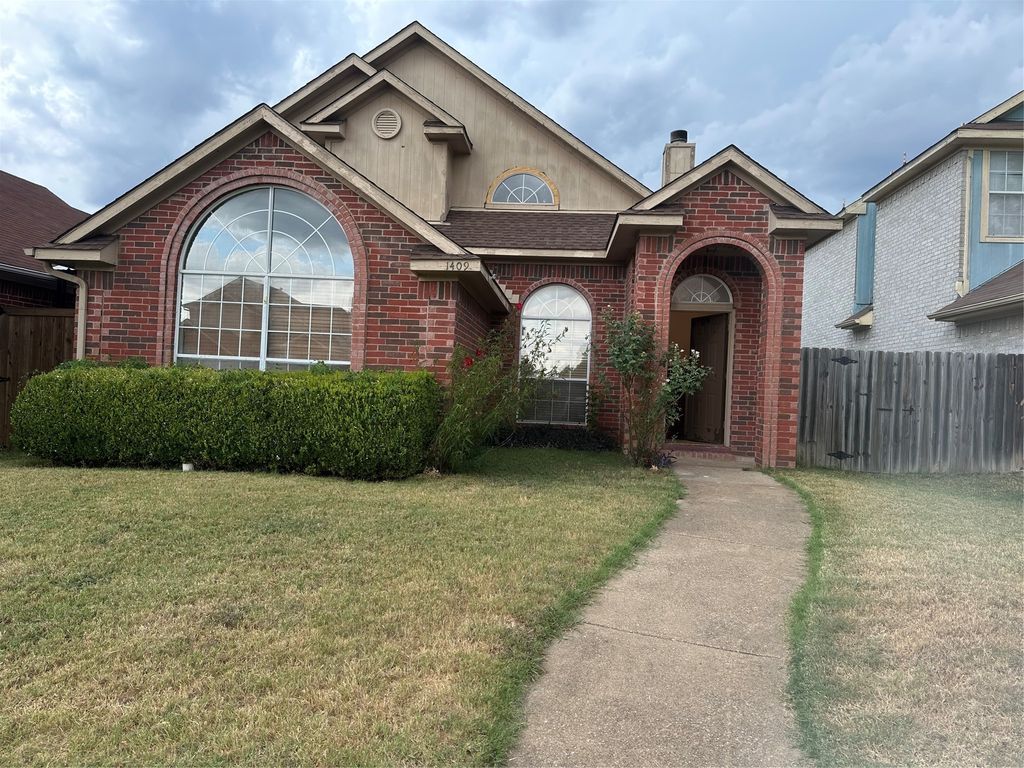 1409 Post Oak Drive, Rowlett, TX 75089