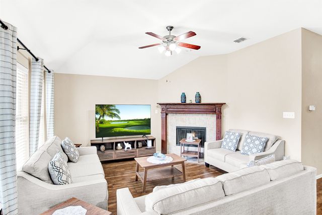 2744 Cascade Cove Drive, Little Elm, TX 75068