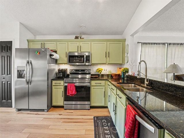 550 BUCKINGHAM CIRCLE, Davenport, FL 33897