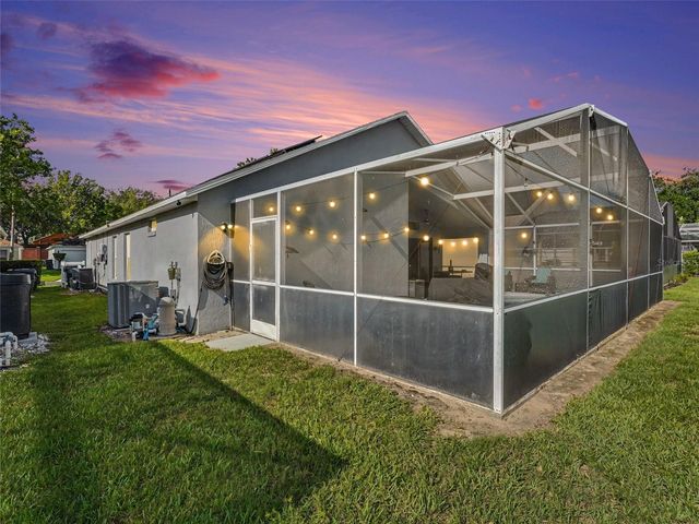 550 BUCKINGHAM CIRCLE, Davenport, FL 33897