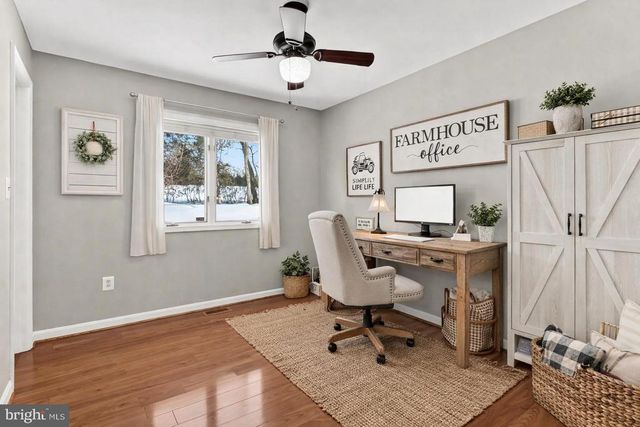 8564 OPAL RD, Warrenton, VA 20186