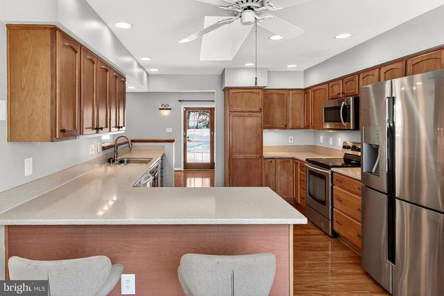 8564 OPAL RD, Warrenton, VA 20186