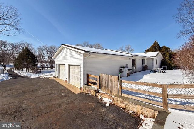 8564 OPAL RD, Warrenton, VA 20186