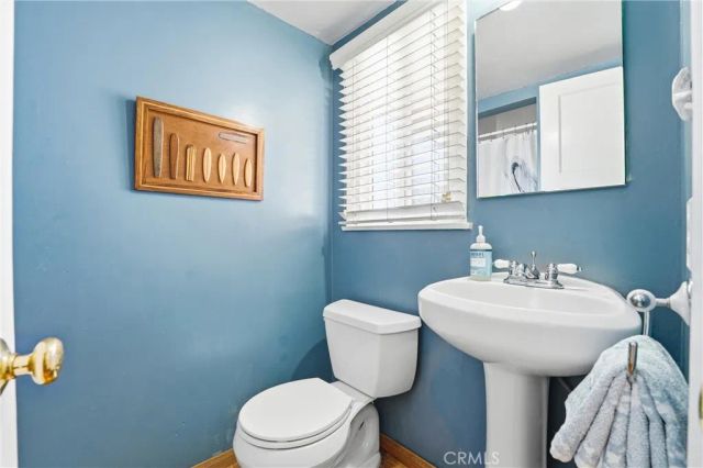 331 E Barkley, Orange, CA 92867