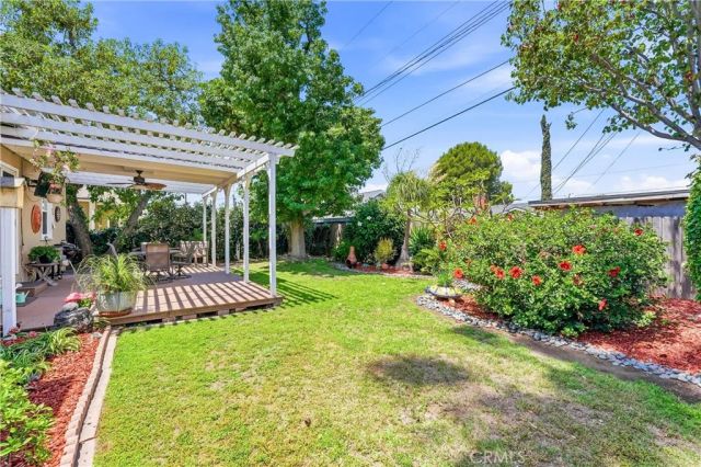 331 E Barkley, Orange, CA 92867