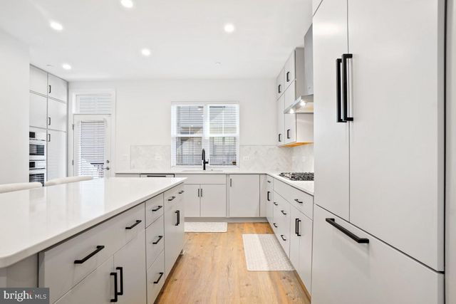 1125 POLARIS RD, Rockville, MD 20854