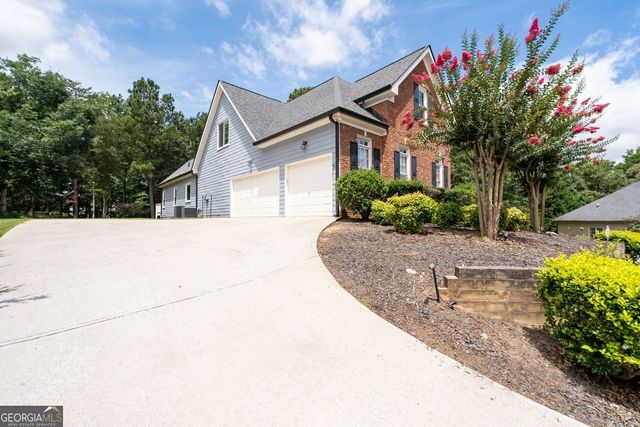 2777 Chinquapin Court, Buford, GA 30519