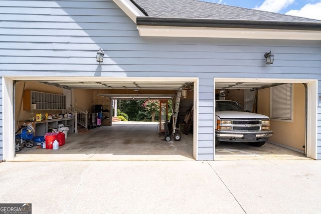 2777 Chinquapin Court, Buford, GA 30519