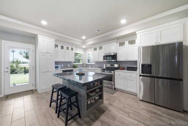 733 E 139th Place, Glenpool, OK 74033