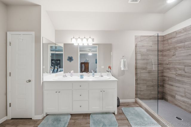 733 E 139th Place, Glenpool, OK 74033