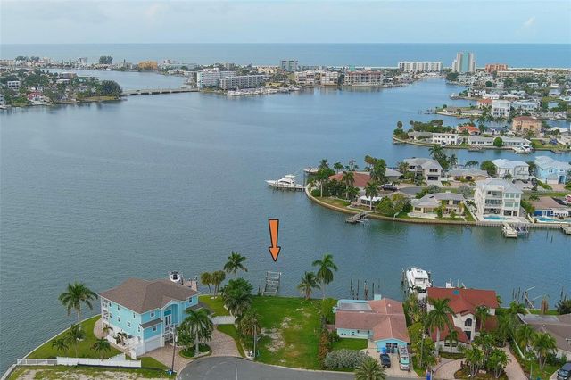 11080 8TH STREET E, Treasure Island, FL 33706