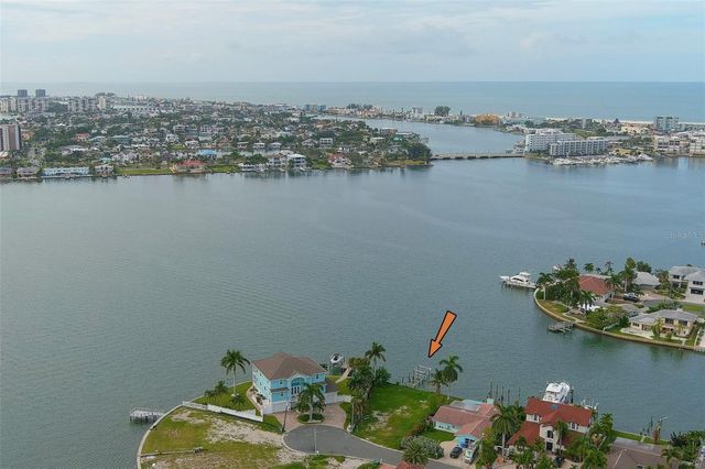 11080 8TH STREET E, Treasure Island, FL 33706