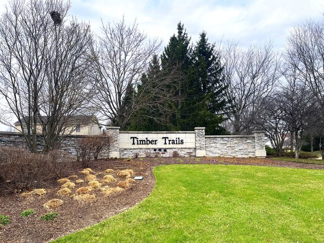 75 Woodland Park Circle, Gilberts, IL 60136