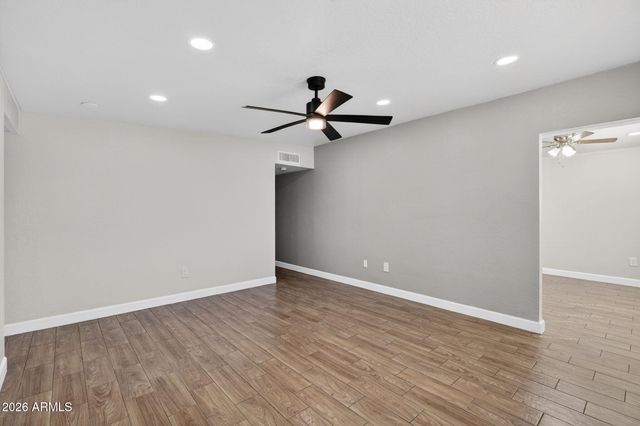 1540 W 6TH Drive, Mesa, AZ 85202