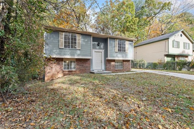 2116 Scarbrough Road, Stone Mountain, GA 30088