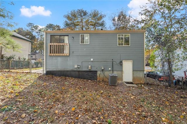 2116 Scarbrough Road, Stone Mountain, GA 30088