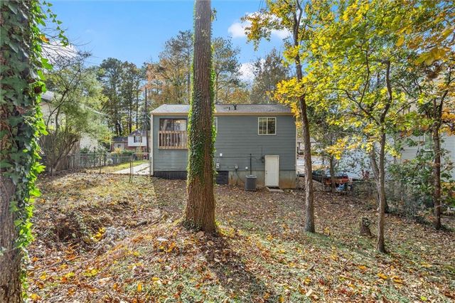 2116 Scarbrough Road, Stone Mountain, GA 30088