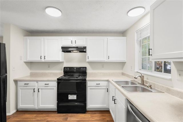 2116 Scarbrough Road, Stone Mountain, GA 30088