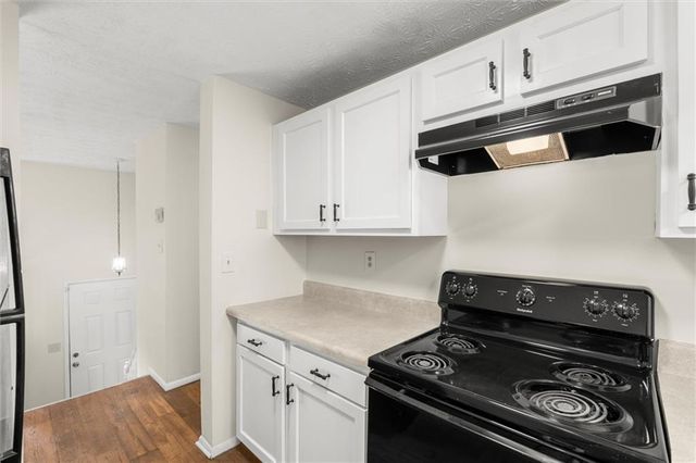 2116 Scarbrough Road, Stone Mountain, GA 30088