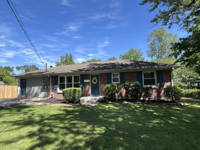 809 Colfax Dr, SE, Nashville, TN 37214