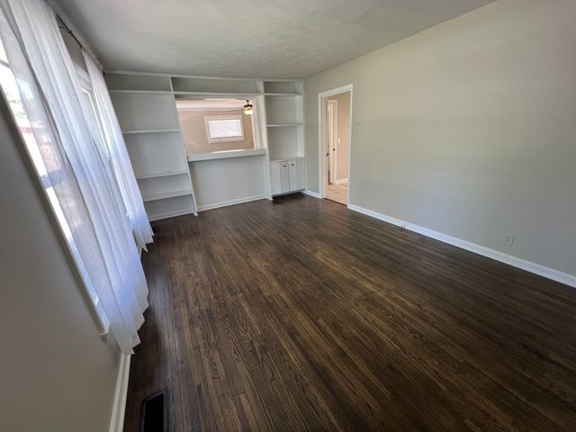 809 Colfax Dr, SE, Nashville, TN 37214