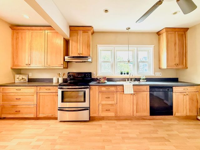 238 Malden St, Revere, MA 02151