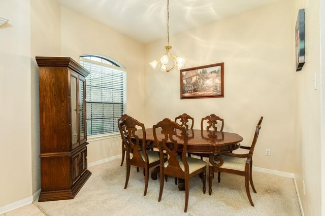 251 Chestnut Street, Lake Jackson, TX 77566