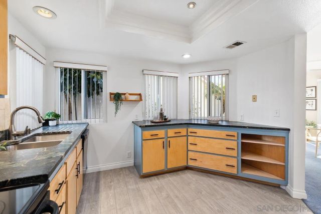 7134 Caminito Quintana, San Diego, CA 92122