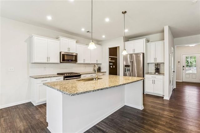 402 Timberleaf Road, Canton, GA 30115