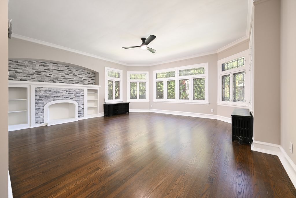 2619 W Farwell Avenue, Chicago, IL 60645 — photo 3