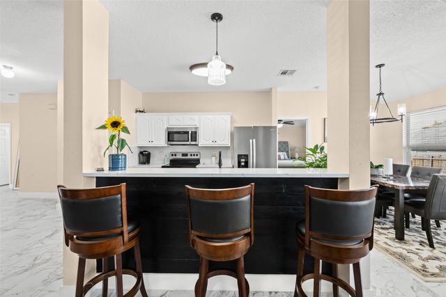 1424 Jacksons Run, Greenville, TX 75402